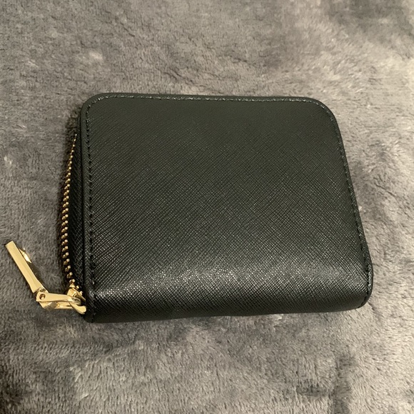 Wallet - Picture 2 of 6